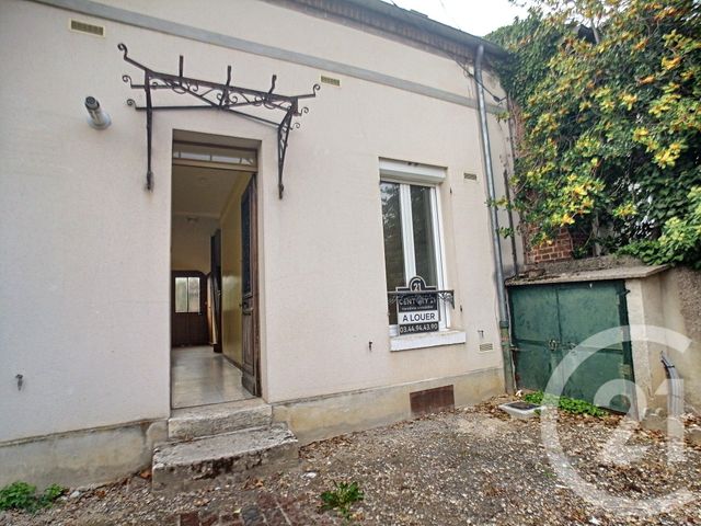 Appartement Studio à louer CREPY EN VALOIS