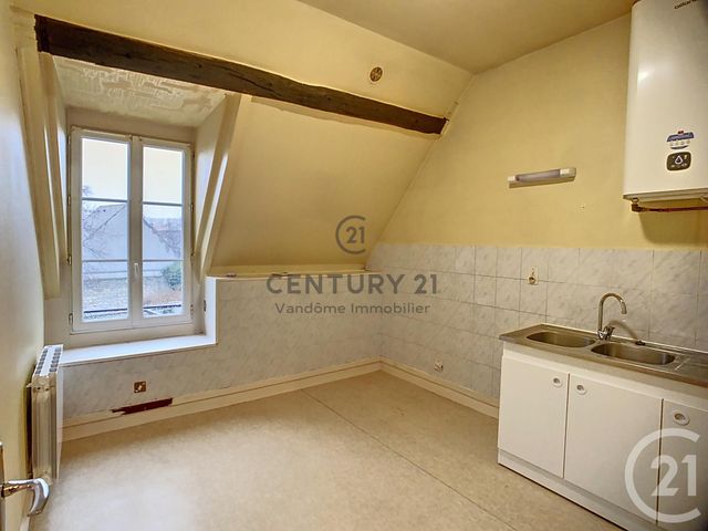 Appartement F1 à louer - 1 pièce - 24.61 m2 - CREPY EN VALOIS - 60 - PICARDIE - Century 21 Vandôme Immobilier