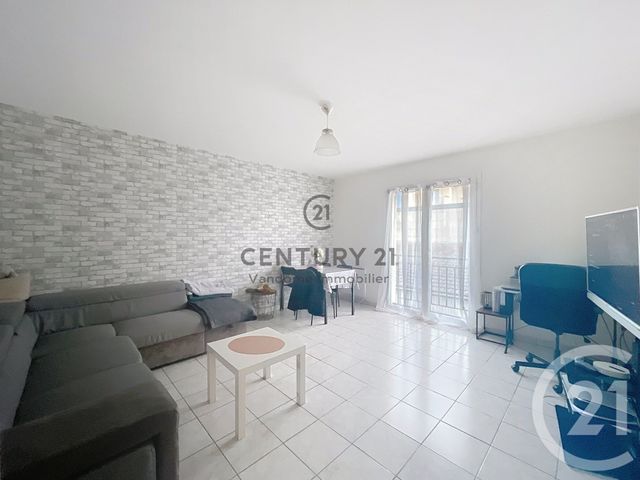 Appartement F2 à louer - 2 pièces - 44.68 m2 - CREPY EN VALOIS - 60 - PICARDIE - Century 21 Vandôme Immobilier